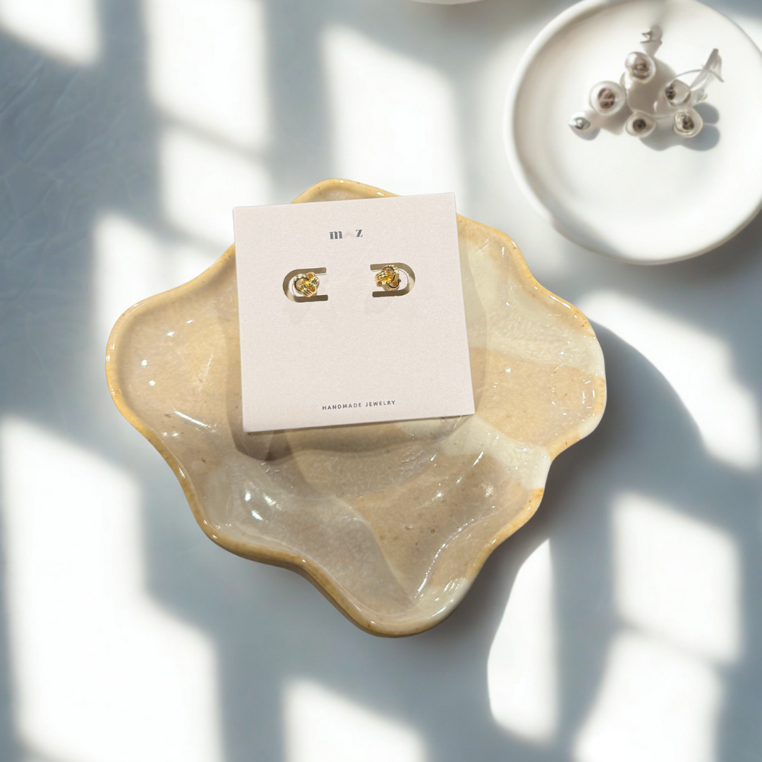 Knot Studs